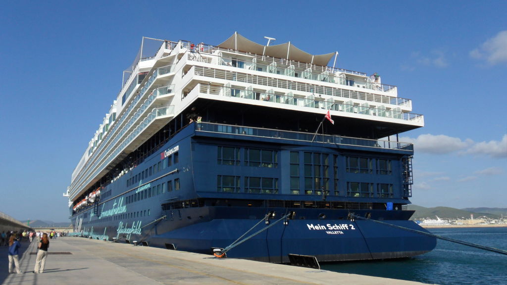 Heckansicht Alte Mein Schiff 2 Holidaycheck