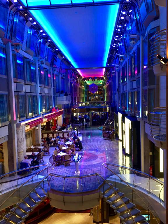 Royal Promenade Explorer Of The Seas Holidaycheck