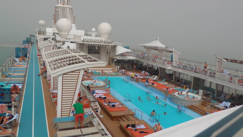 Pooldeck Mein Schiff 5 Holidaycheck