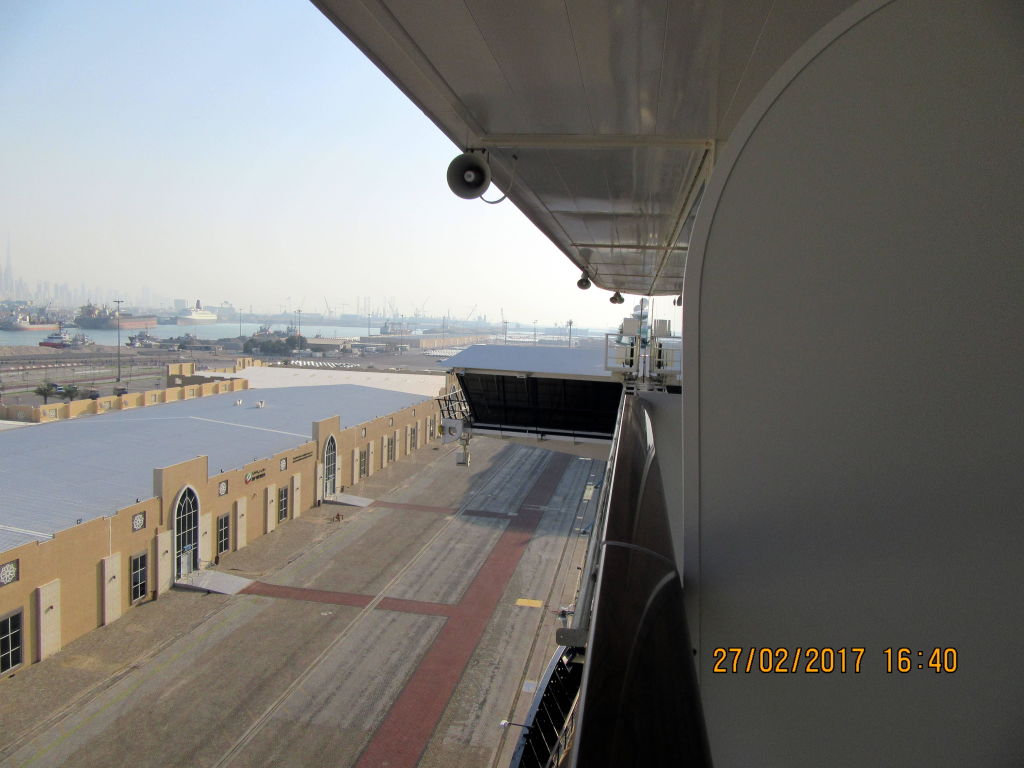 Kabine Deck 11 Im Hafen Von Dubai Mein Schiff 3 Holidaycheck