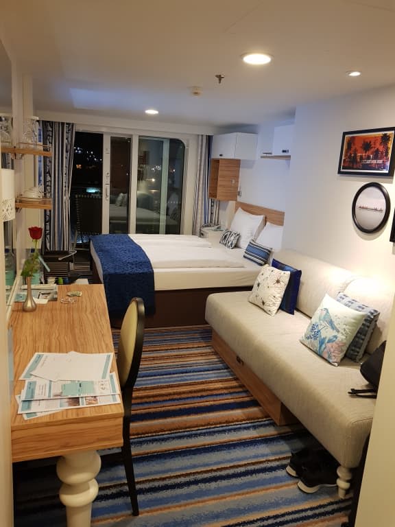 6049 Bett Am Fenster Balkon Mein Schiff 6 Holidaycheck