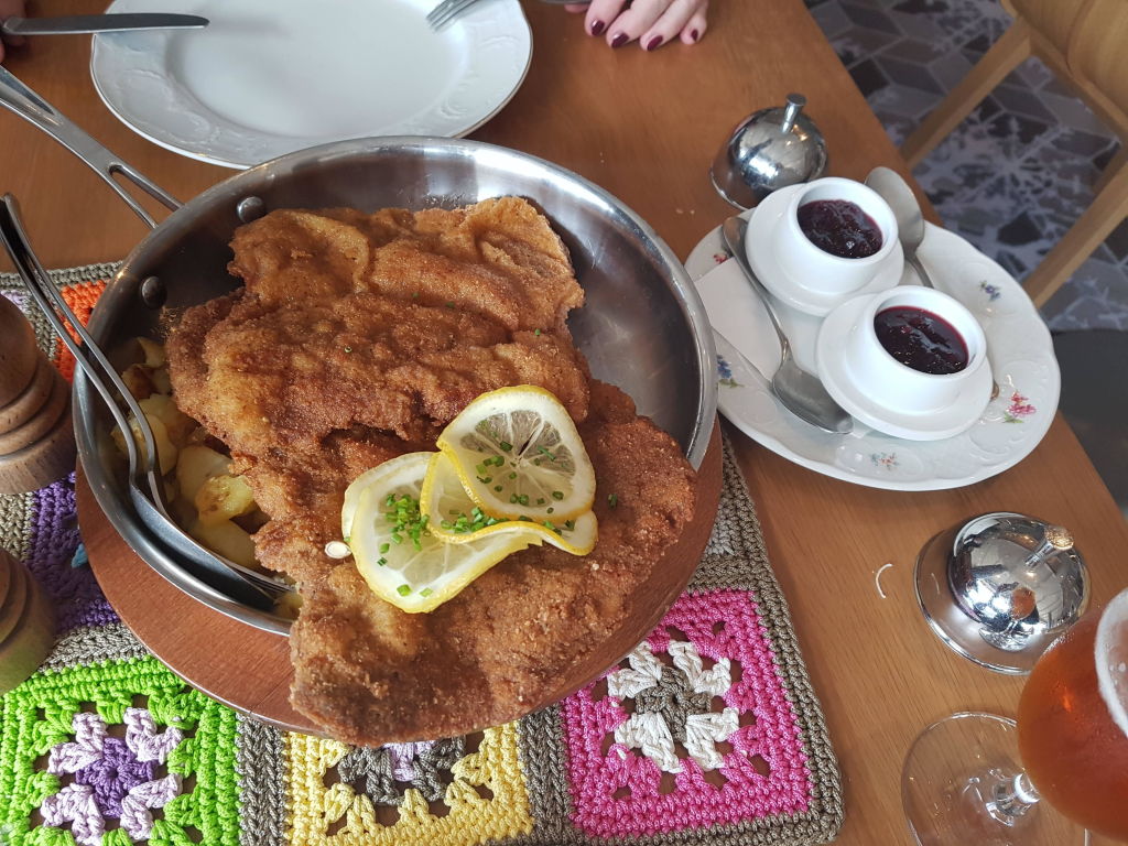 Wiener Schnitzel Im Schmankerl Restaurant Mein Schiff 5