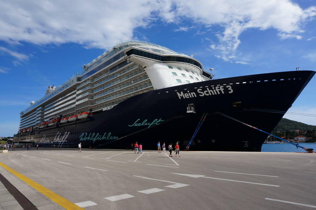 Außenansicht Schiff Mein Schiff 3 Holidaycheck