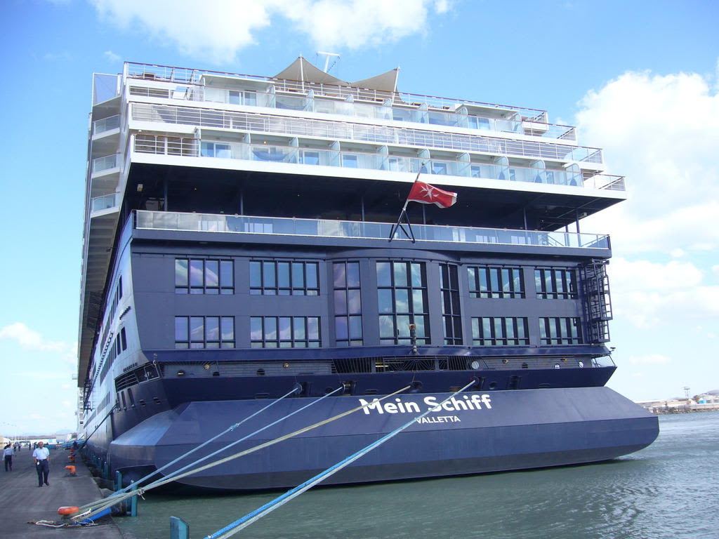 Mein Schiff Von Hinten Alte Mein Schiff 1 Holidaycheck