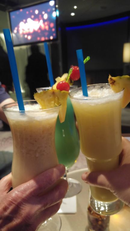 Cocktails Mit Und Ohne Alkohol Mein Schiff 5 Holidaycheck