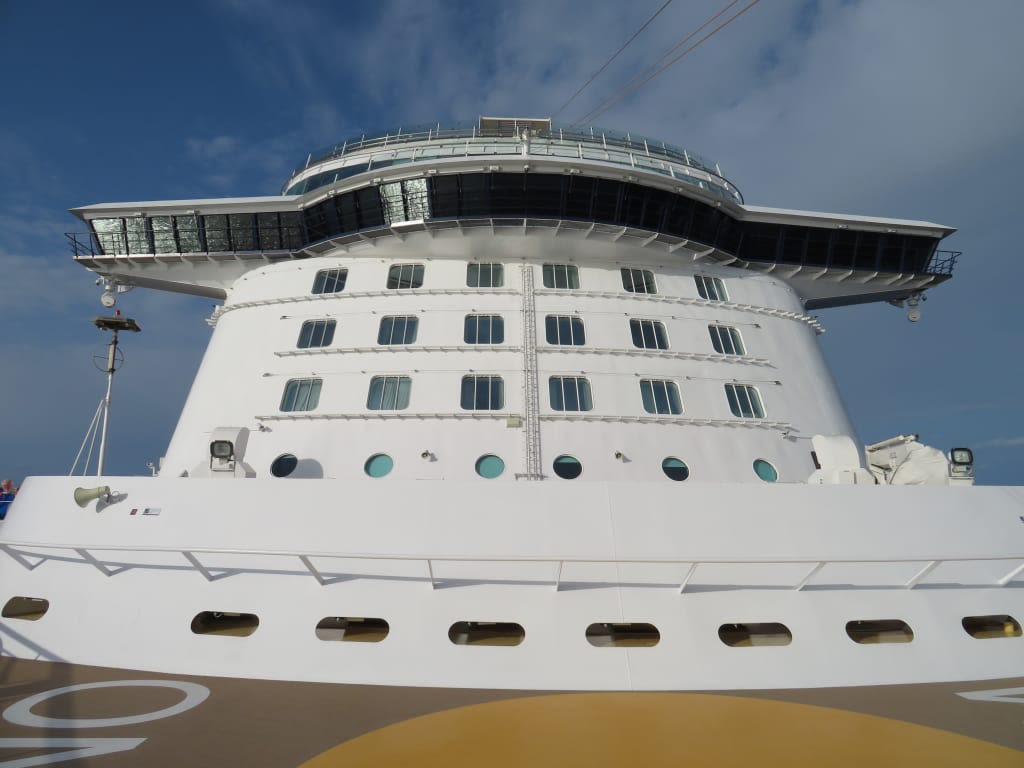 Vorderansicht Mein Schiff 4 Holidaycheck