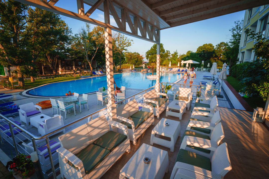 "Gartenanlage" Perla Royal Hotel (Primorsko) • HolidayCheck (Bulgarien ...