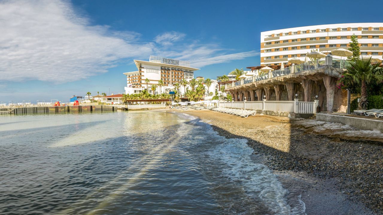 Das Adin Beach ist ein 5* Hotel und kann jetzt ab 871€ gebucht werden