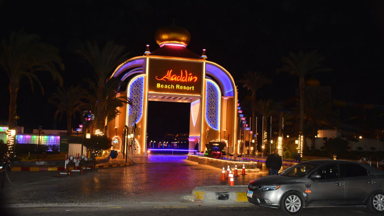 Aladdin Beach Resort (Hurghada) • HolidayCheck (Hurghada ...

