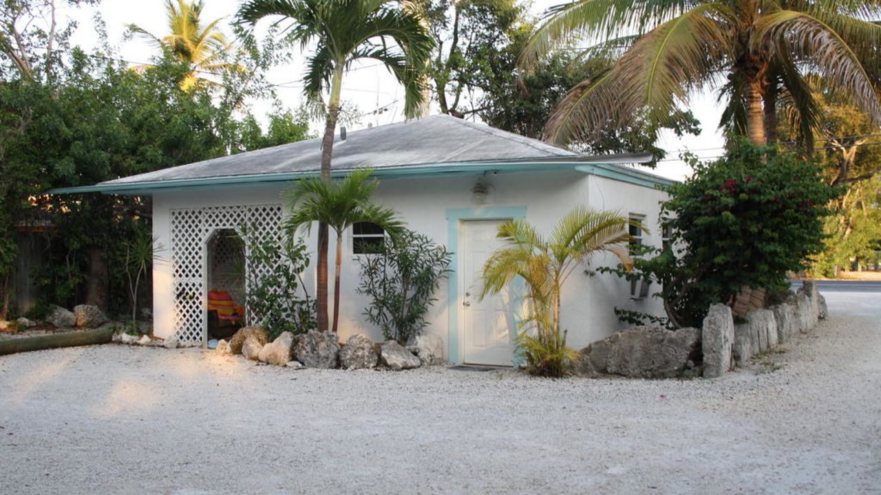The Pelican Key Largo Cottages on the Bay in Key Largo • HolidayCheck