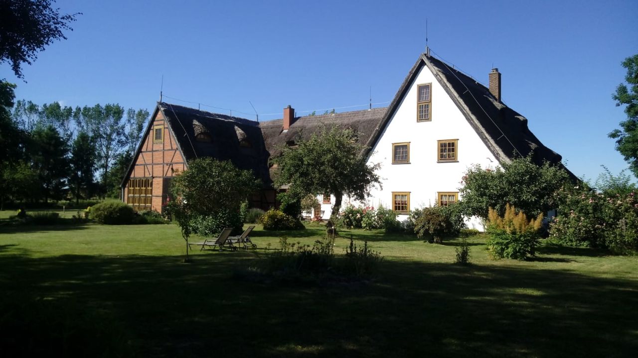 Pension Die Insel auf Rügen (Rambin) • HolidayCheck (MecklenburgVorpommern Deutschland)