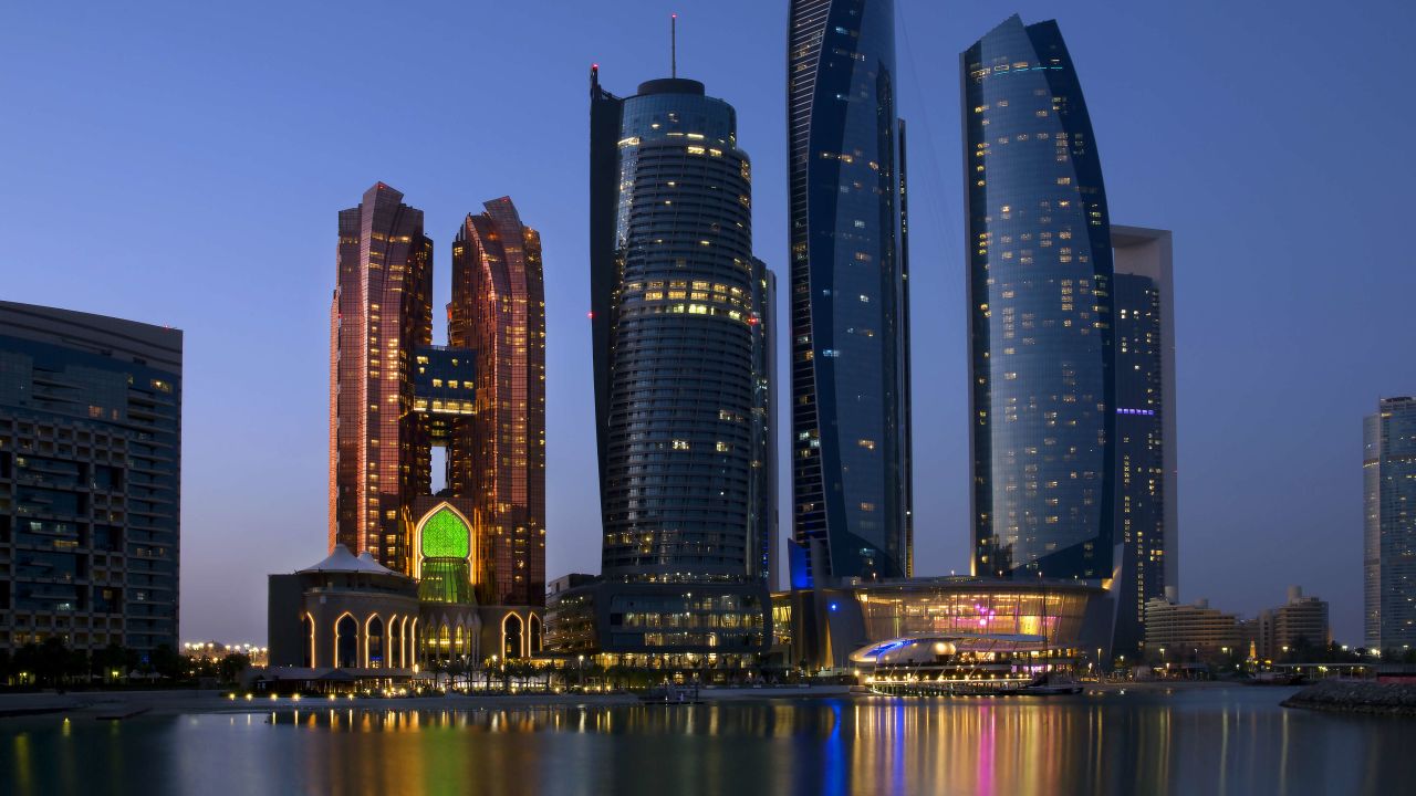 Bab Al Qasr Hotel (Abu Dhabi) • HolidayCheck (Abu Dhabi Vereinigte Arabische Emirate)