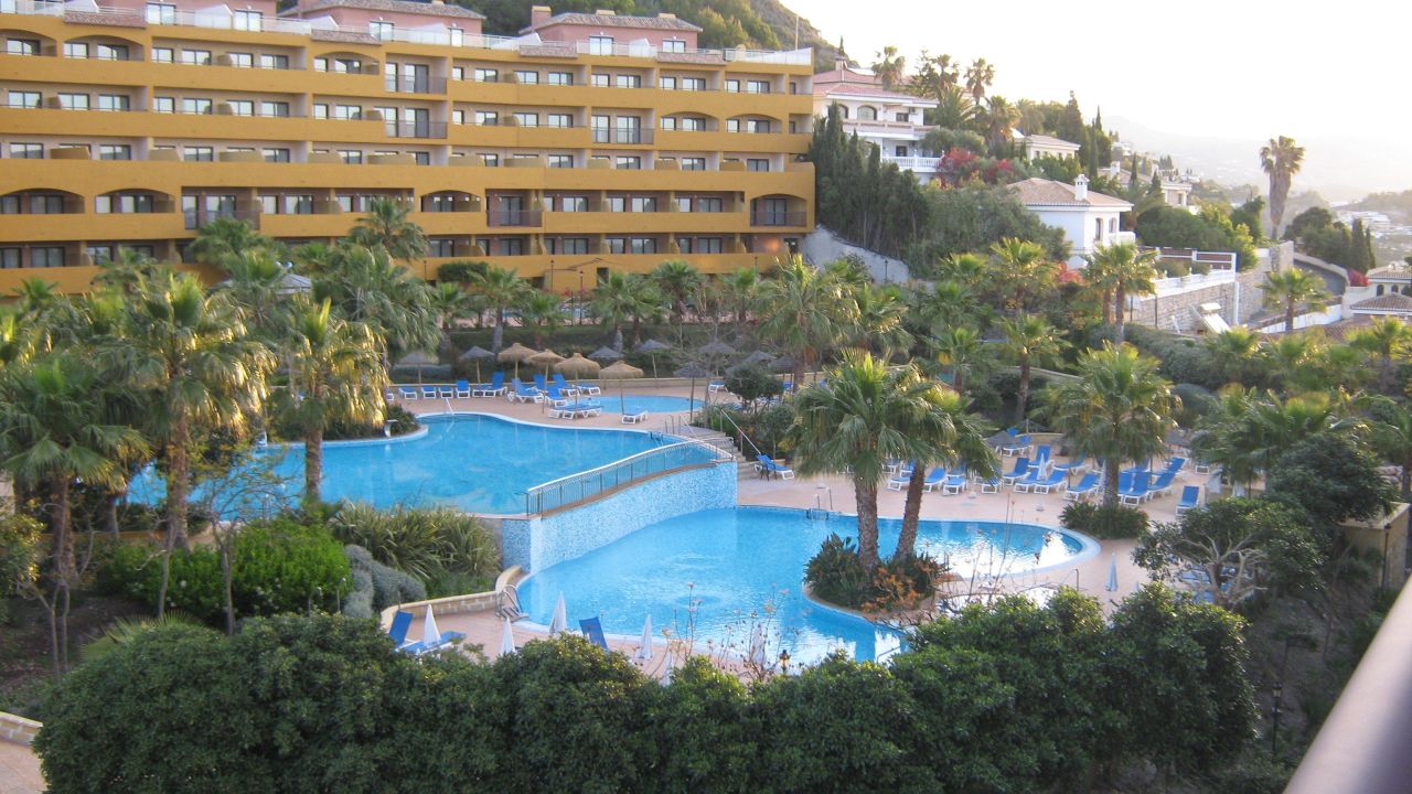Apartments Best Alcazar in La Herradura • HolidayCheck Costa Tropical