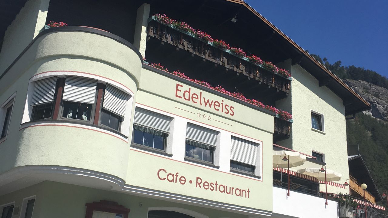 hotel edelweiss pfunds tirol