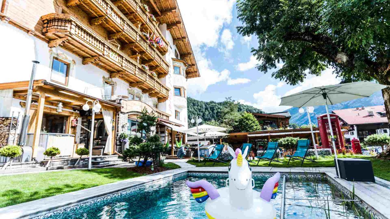 Alpenhotel Tyrol - Adults only (Pertisau) • HolidayCheck ...