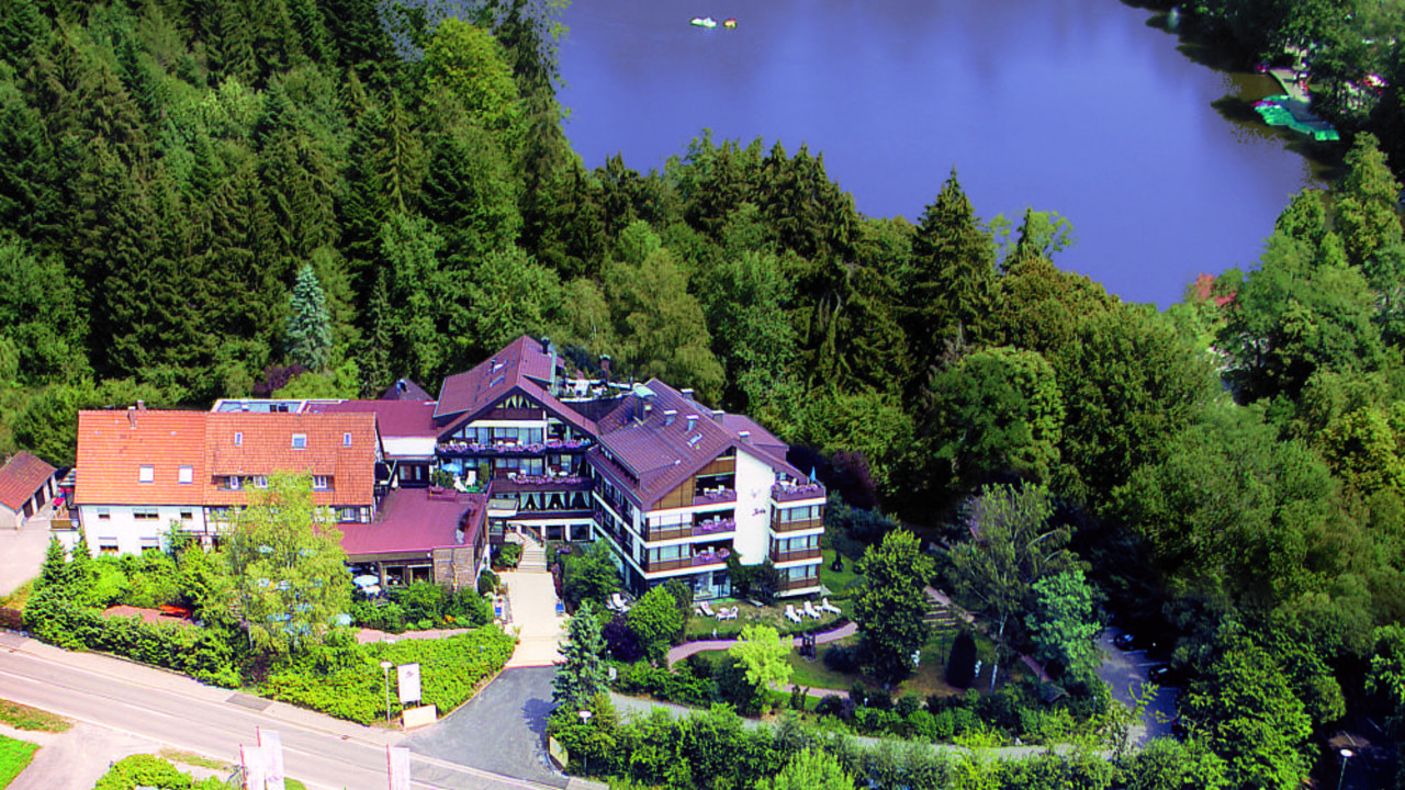Naturpark Hotel Ebnisee (Ebnisee) • HolidayCheck (Baden ...