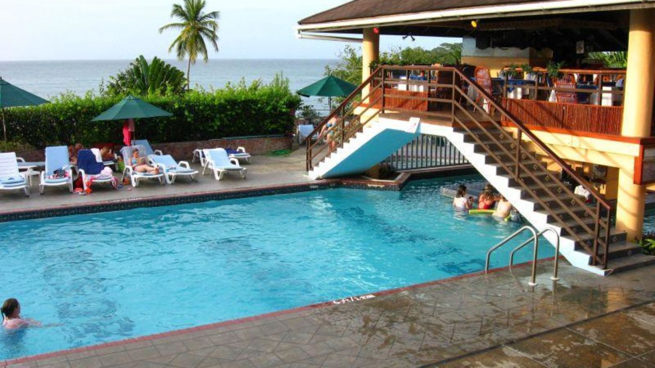 Grafton Beach Resort (Black Rock) • HolidayCheck (Trinidad & Tobago