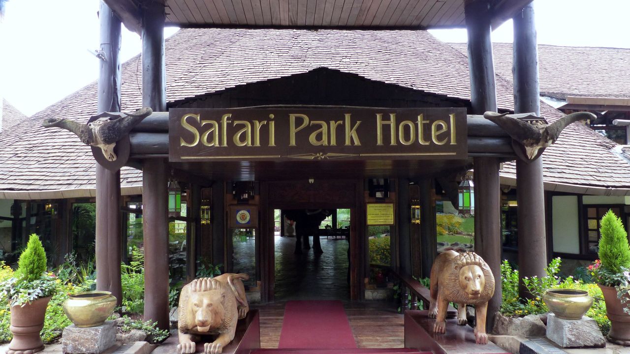 safari park hotel address