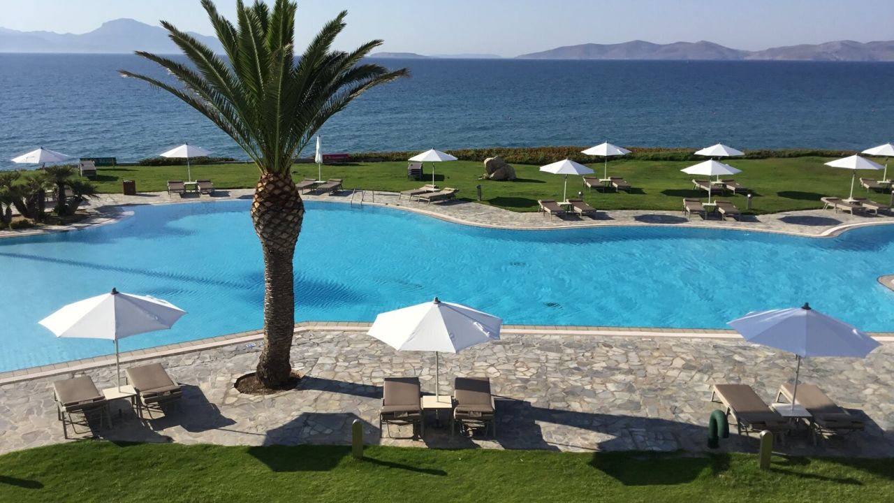 Neptune Hotel - Resort Convention Centre & Spa