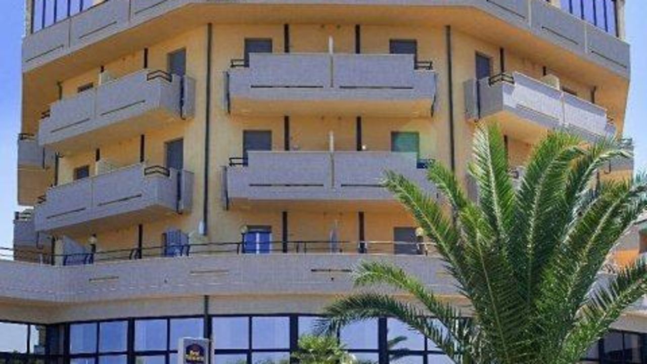 David Palace Hotel (Porto San •