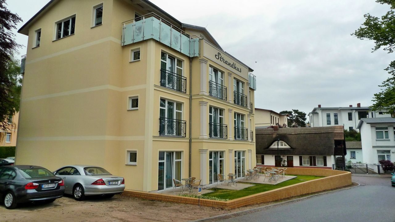 Get Strand hus Desktop Wallpaper