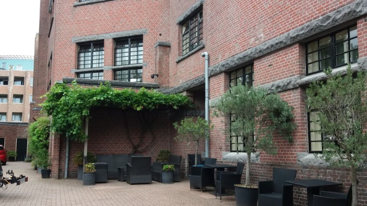Hotel Huis van Bewaring (Almelo) •