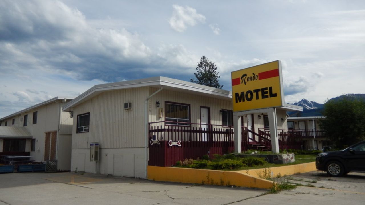 Rondo Motel (Golden) • HolidayCheck (British Columbia | Kanada)