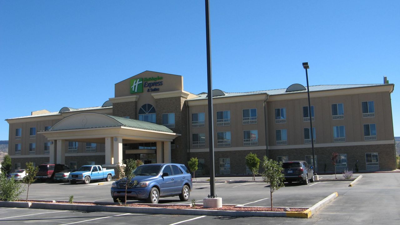 Holiday Inn Express Hotel & Suites Grants Milan (Grants) • HolidayCheck