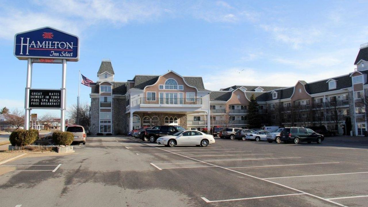 Hotel Hamilton Inn Select (Mackinaw City) • HolidayCheck (Michigan USA)