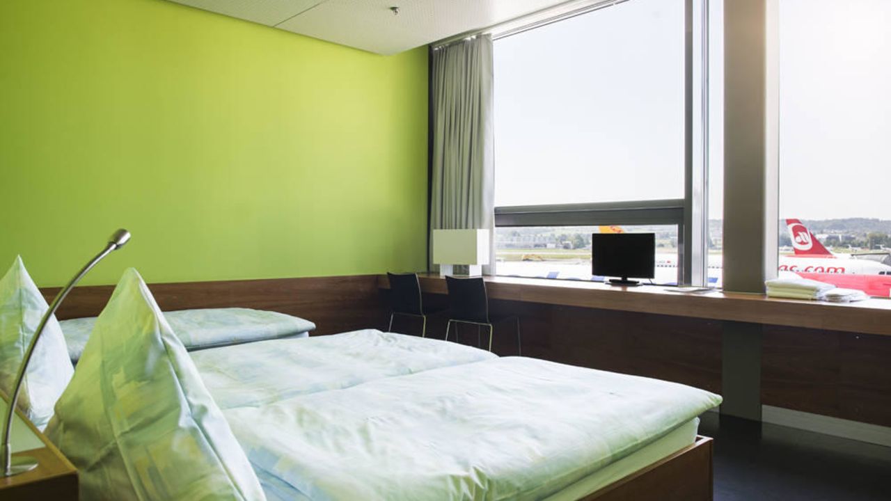 Transit Hotel und Dayrooms Flughafen Zürich in Zürich • HolidayCheck