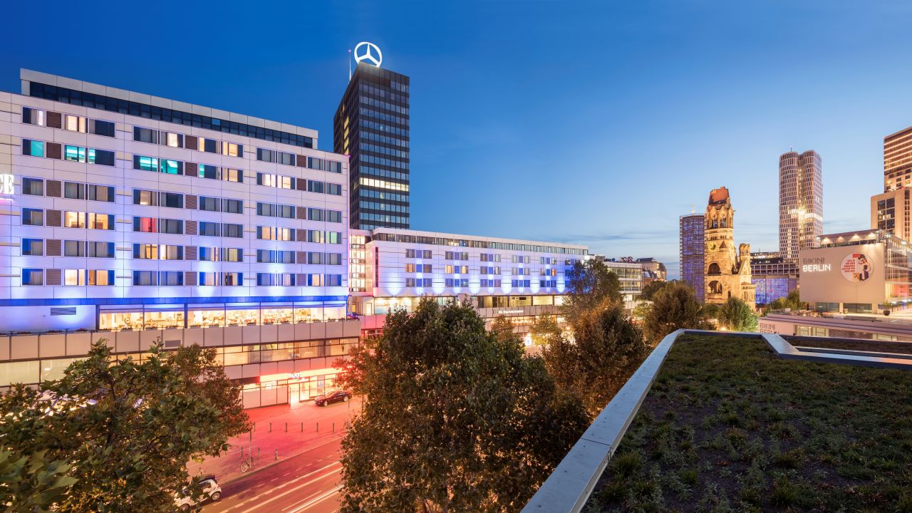 316583bb-3670-3a3d-a2dc-fbeef630f465