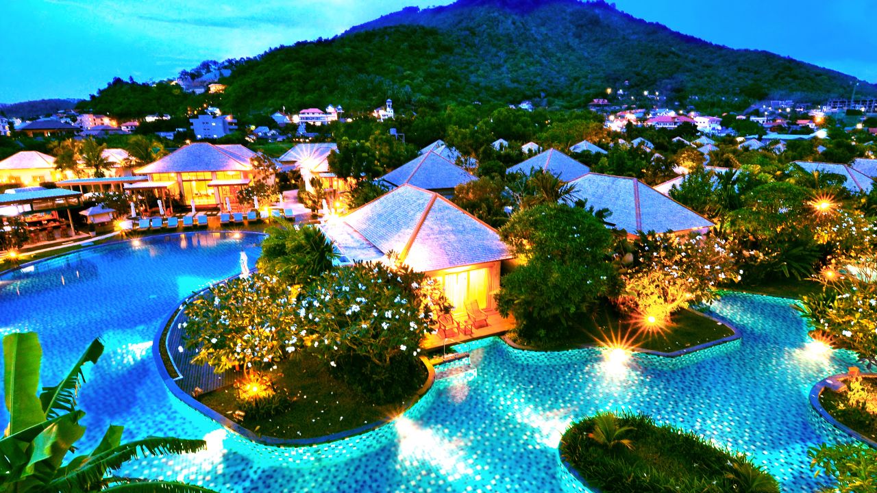 Metadee Resort Villas Kata Beach Holidaycheck Phuket