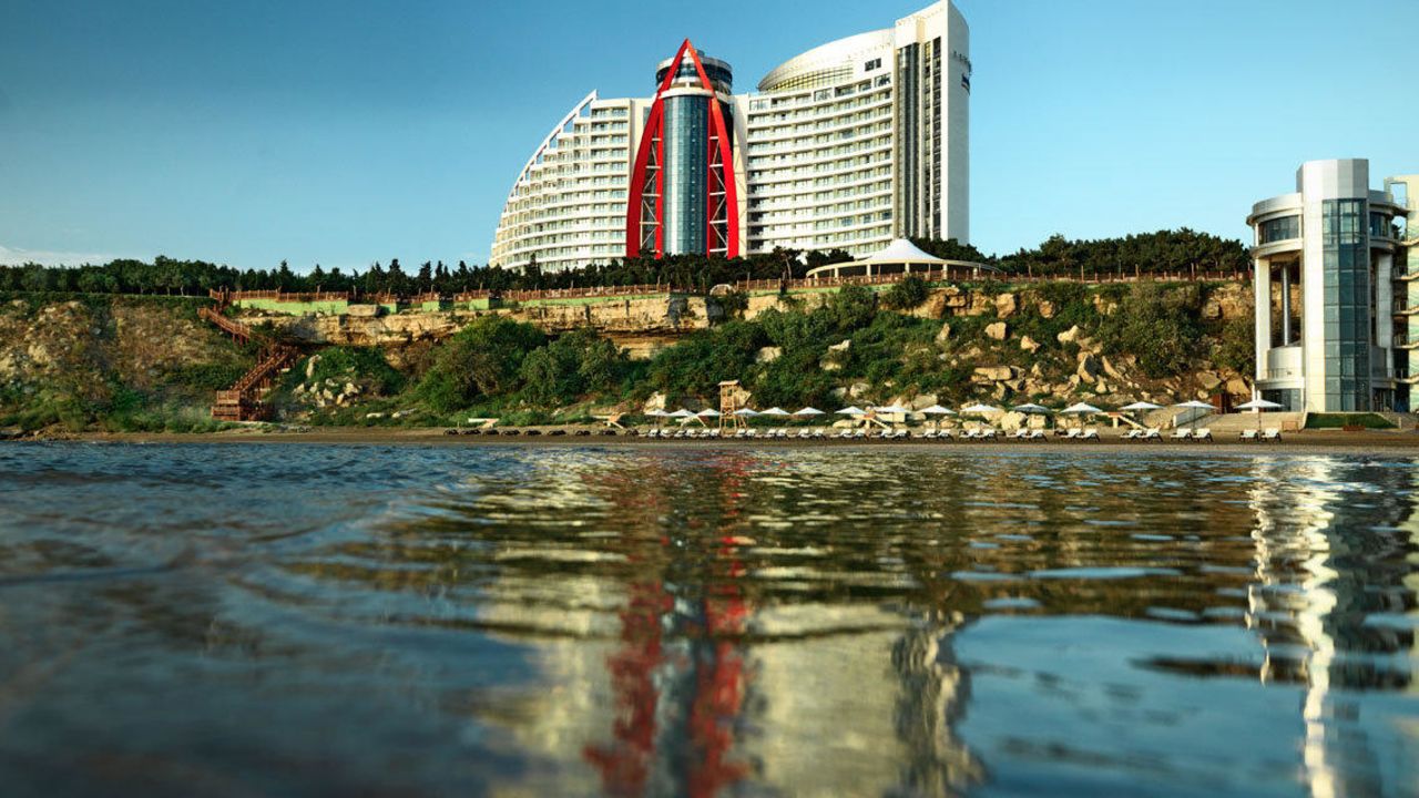 Jumeirah Bilgah Beach Hotel (Nardaran) • HolidayCheck ...