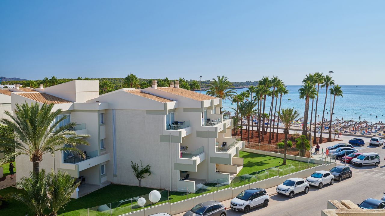 Hipotels Mediterraneo Club (Sa Coma) • HolidayCheck (Mallorca Spanien)