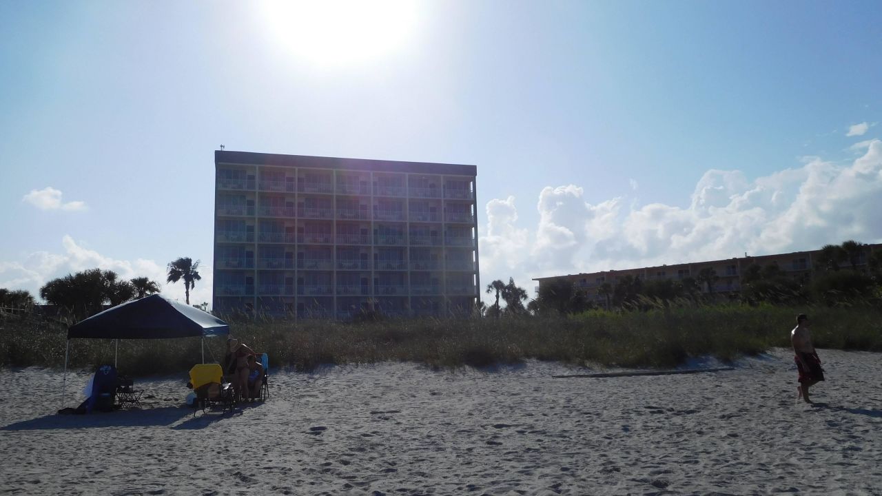 Download 2 zimmer hotel suiten in cocoa beach For iPhone