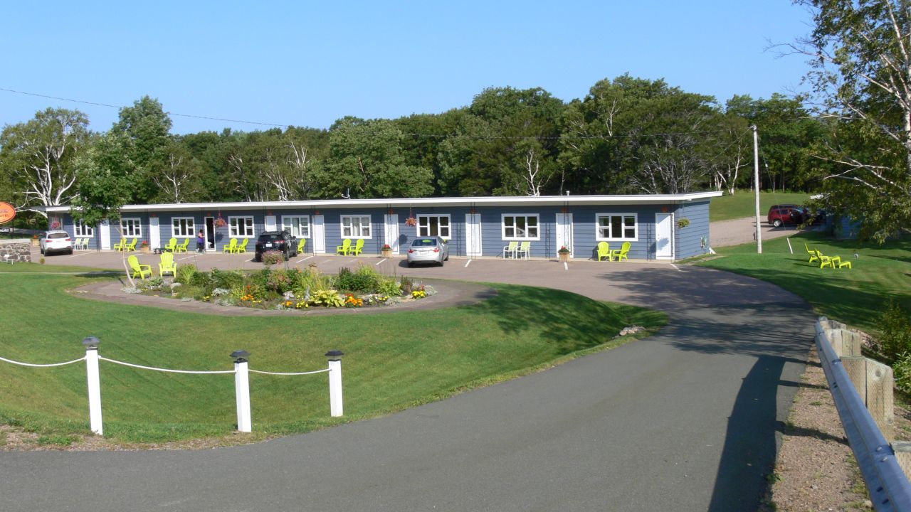 Cornerstone Motel (Cheticamp) • HolidayCheck (Nova Scotia | Kanada)