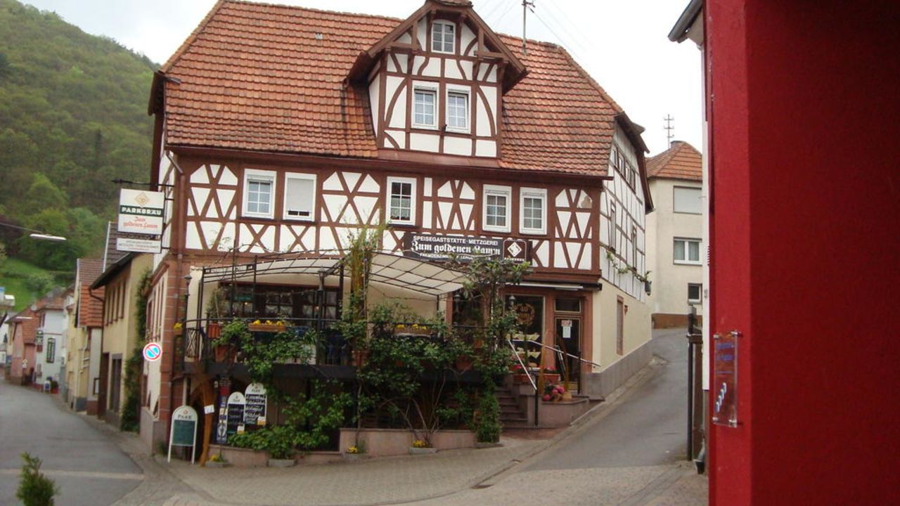 Gasthaus Zum Goldenen Lamm  Ramberg      HolidayCheck  Rheinland-Pfalz