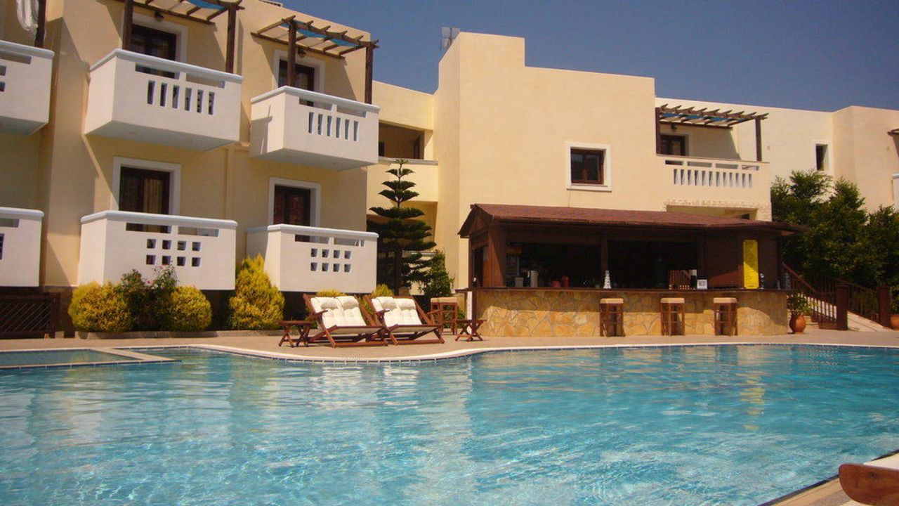 Arkasa Bay Hotel (Arkassa) • HolidayCheck (Karpathos Griechenland)