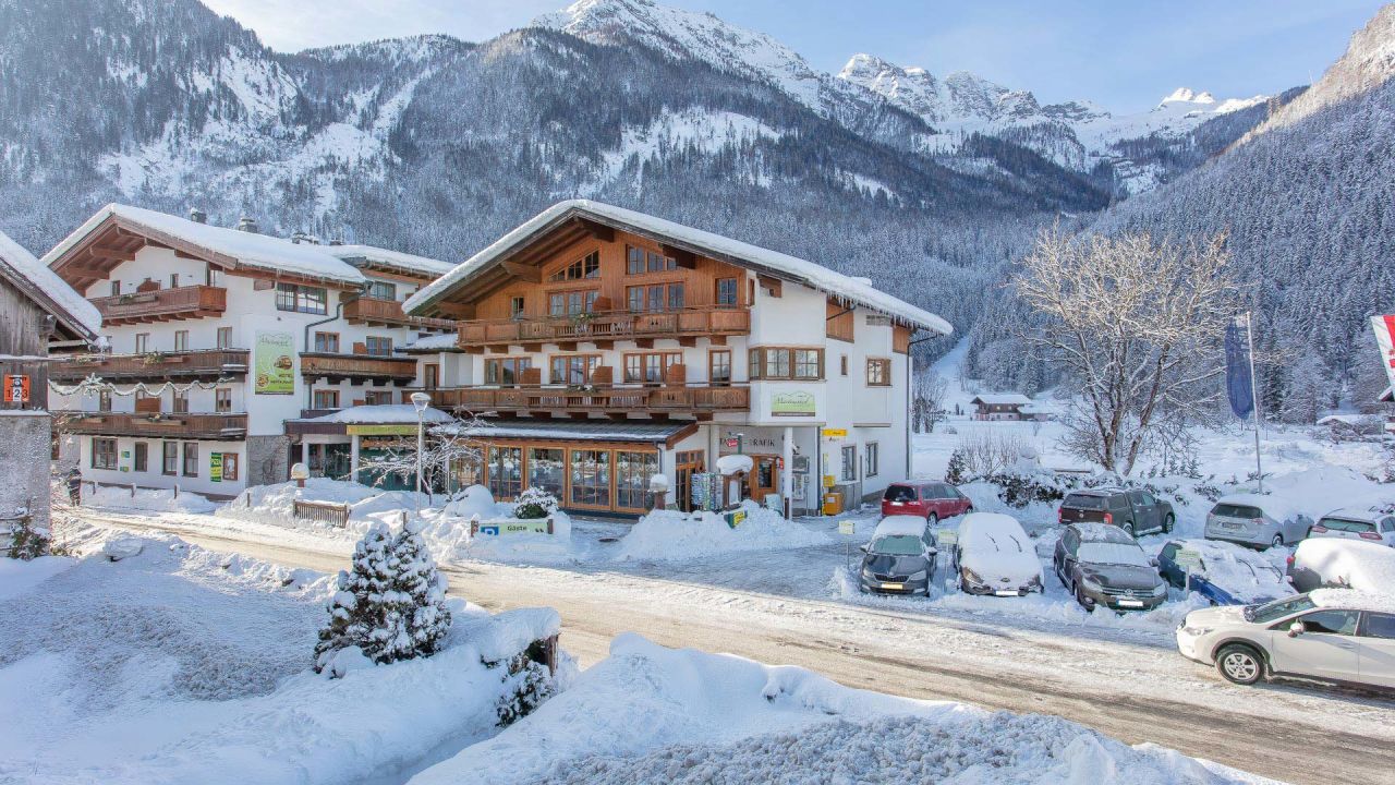 Ferienhotel Martinerhof (St. Martin bei Lofer) • HolidayCheck (Salzburger Land Österreich)