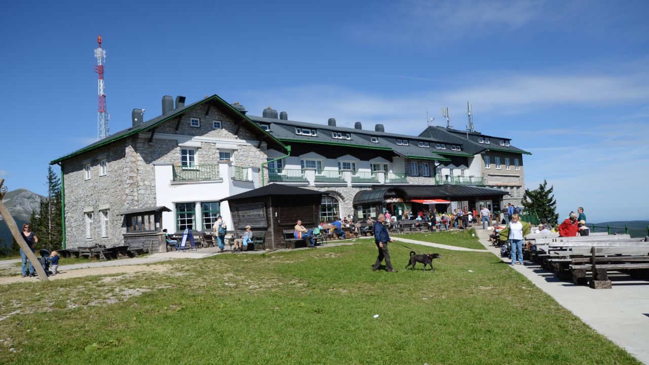 Berggasthof Raxalpen (Reichenau an der Rax) • HolidayCheck ...