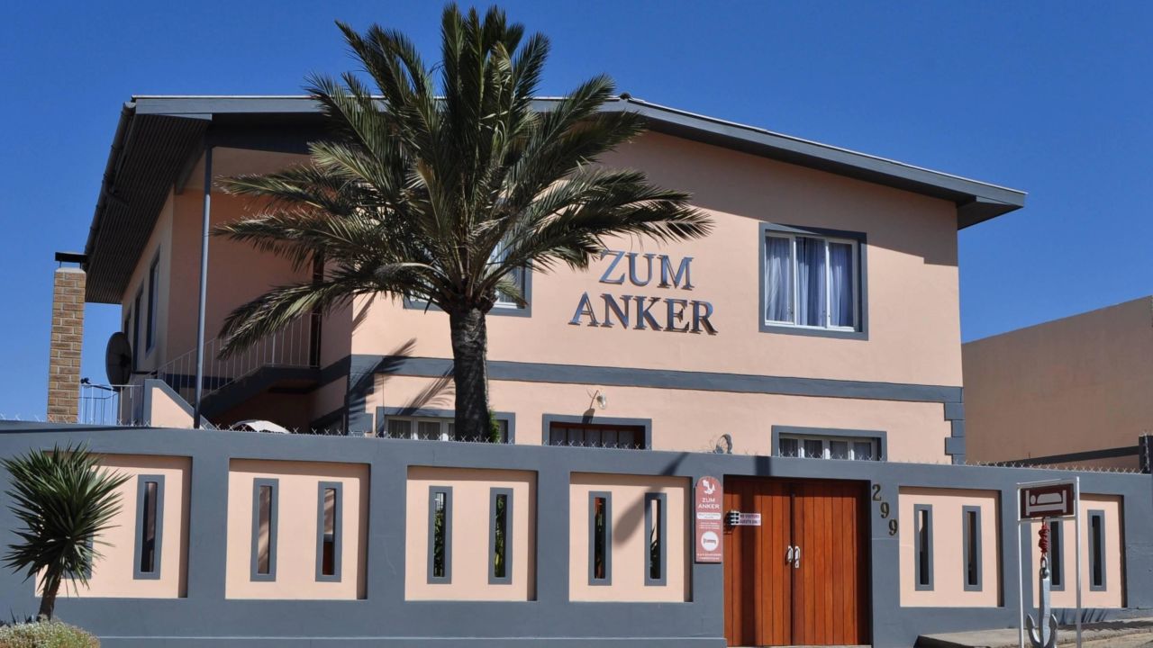Apartments Zum Anker (Lüderitz) • HolidayCheck (Karas Namibia)