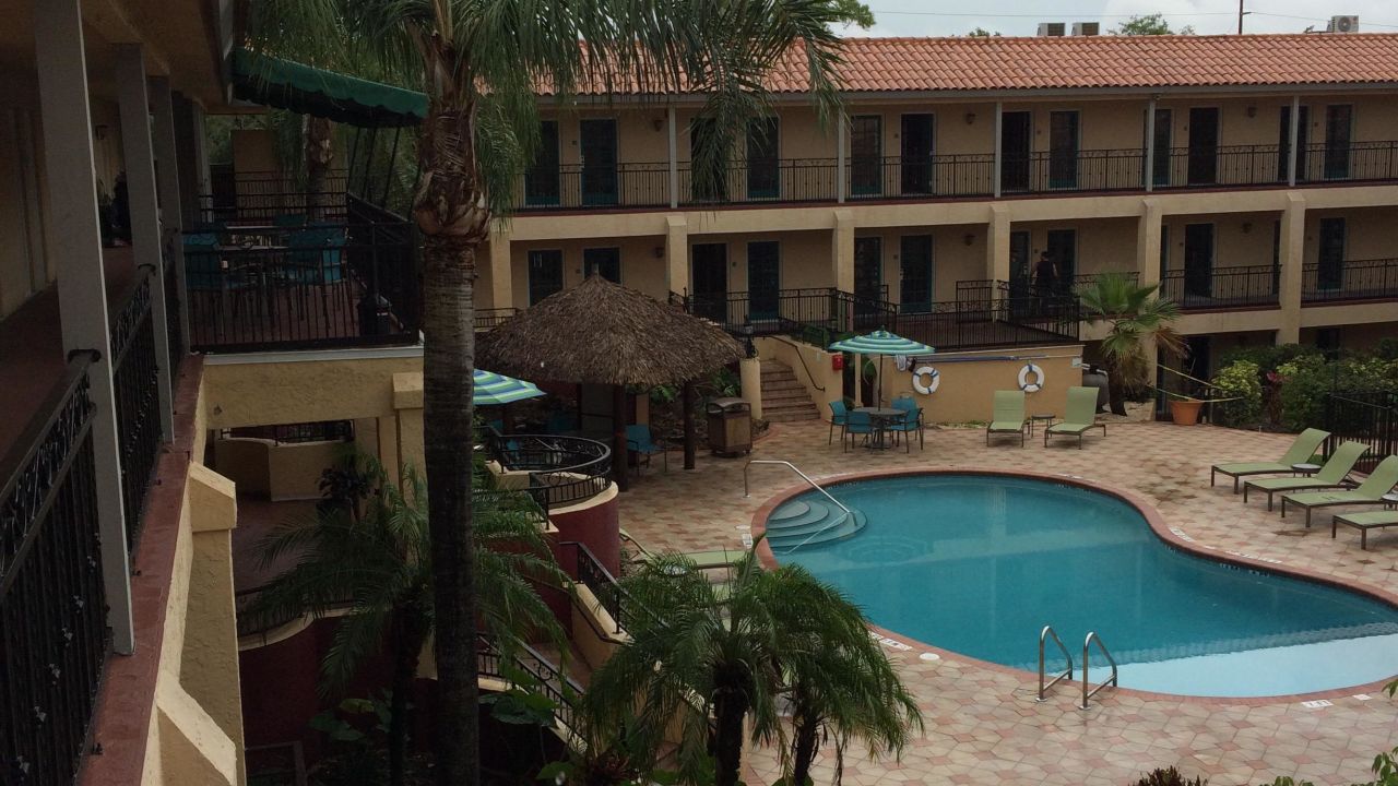 Grand Suites Hotel Near Busch Gardens Usf Tampa Holidaycheck