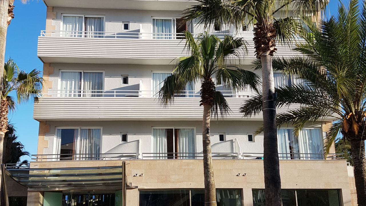 JS Hotel Cape Colom - Adults only (Porto Colom) • HolidayCheck (Mallorca | Spanien)