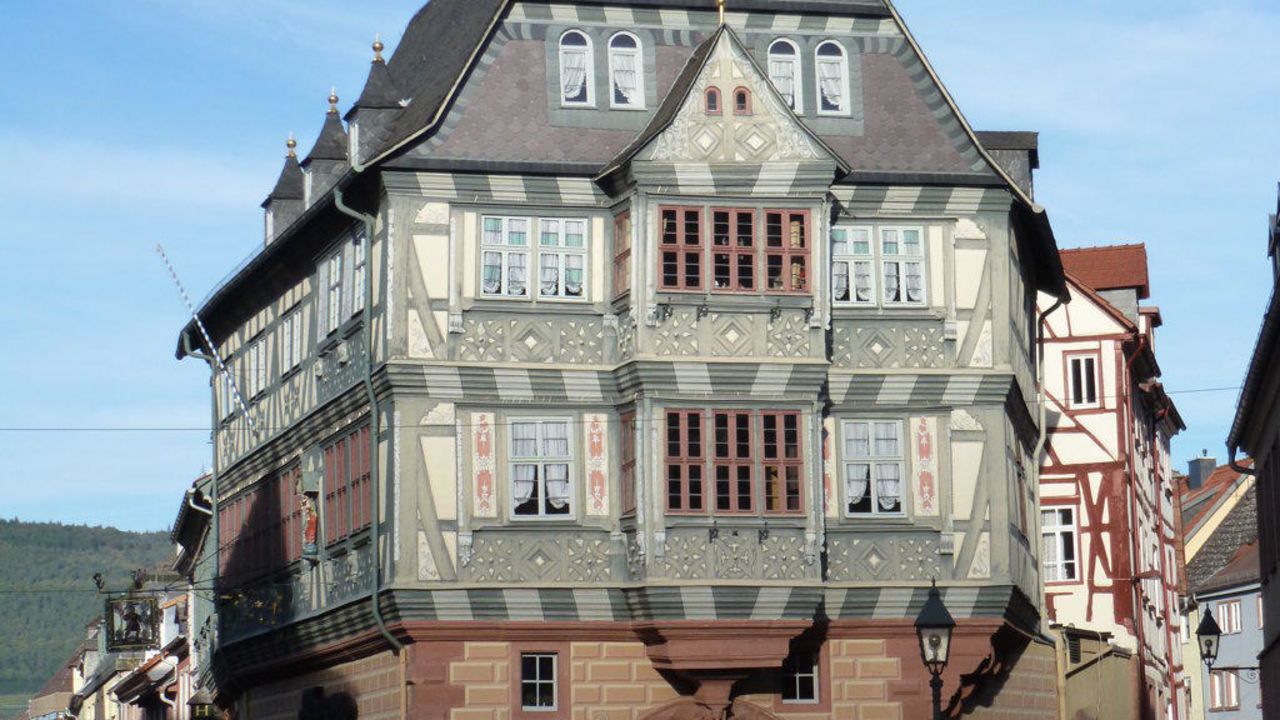 Gasthaus Zum Riesen Miltenberg • Holidaycheck Bayern Deutschland 