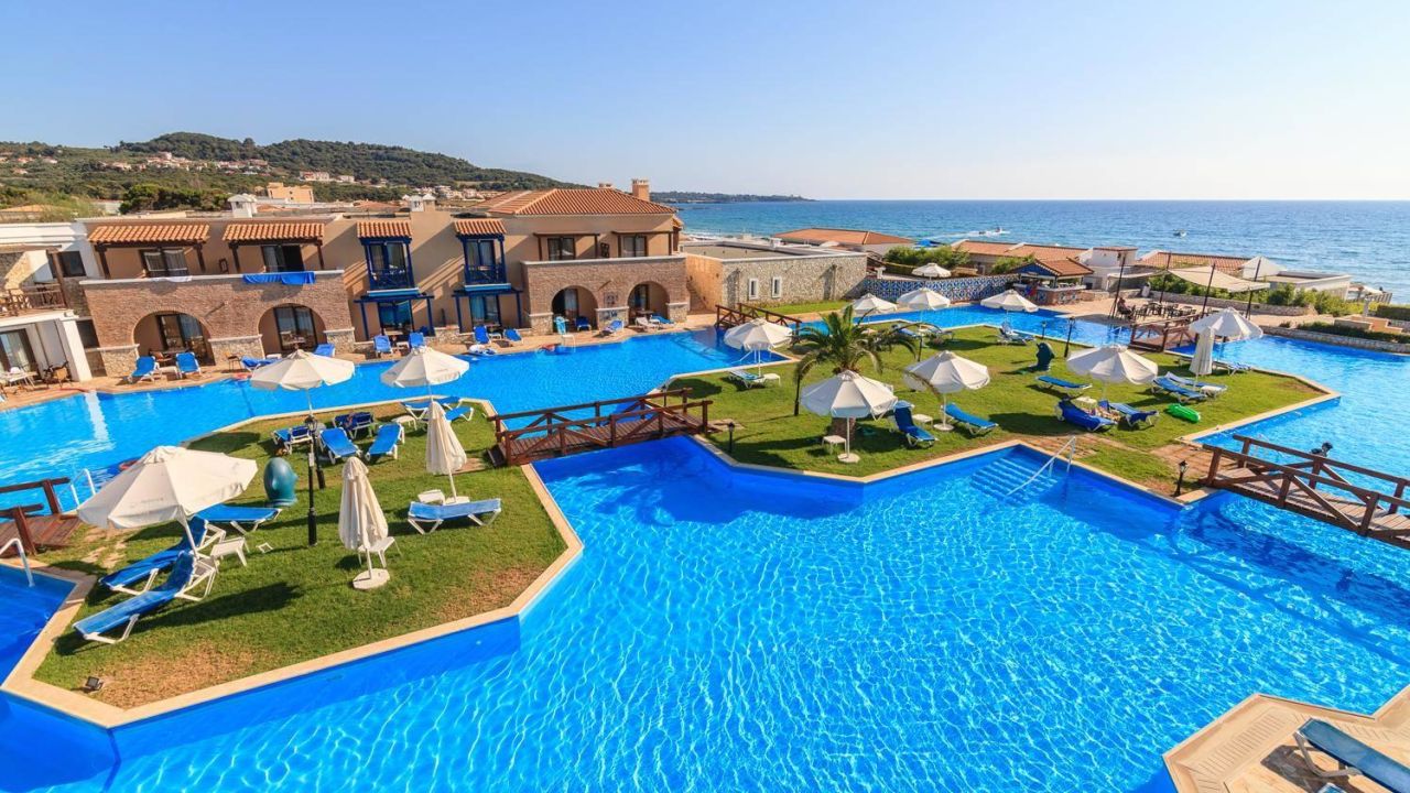 Aldemar Olympian Village (Skafidia) • HolidayCheck ...