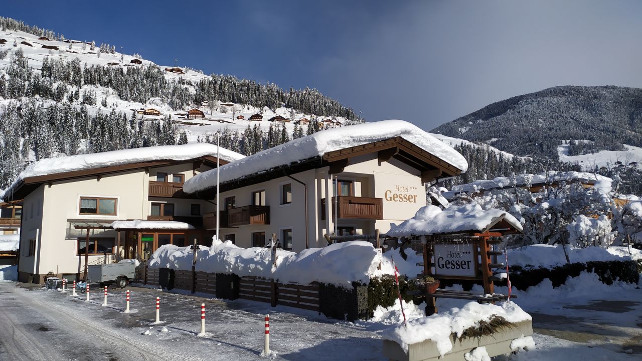 Hotel Gesser Sillian Holidaycheck Tirol Osterreich