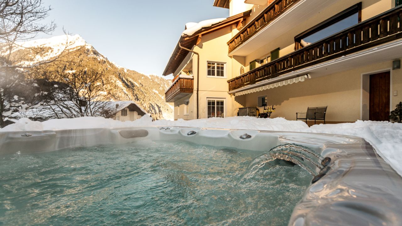 Alpenhaus Montiel (St. Gallenkirch) • HolidayCheck ...