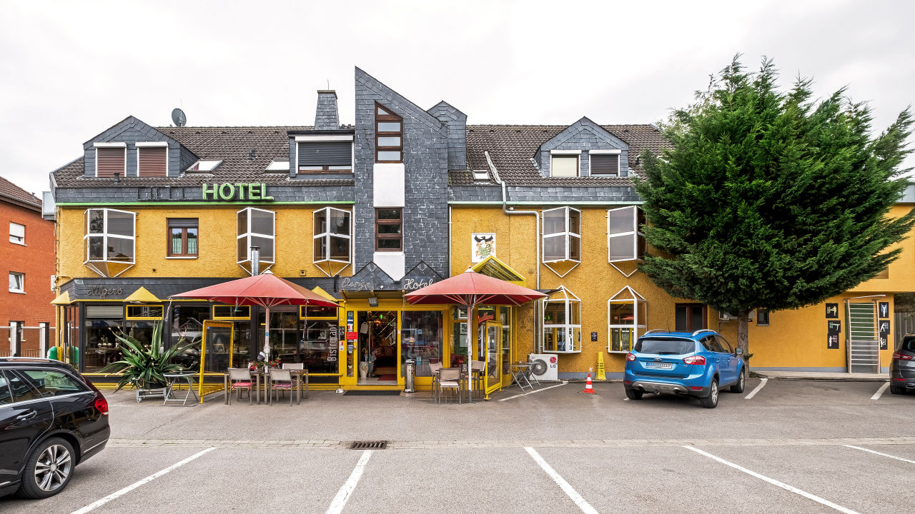 Design Hotel Euskirchen  Euskirchen      HolidayCheck  Nordrhein