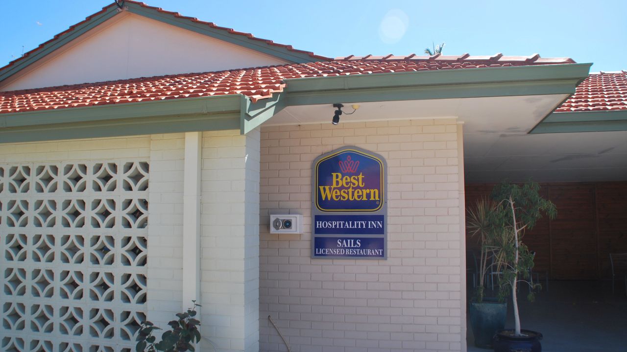 Best Western Hospitality Inn Motel Carnarvon - 