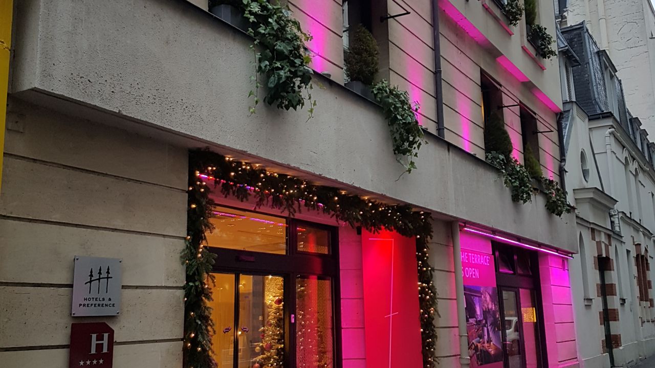 16-22 Rue De Martignac 75007 Paris France